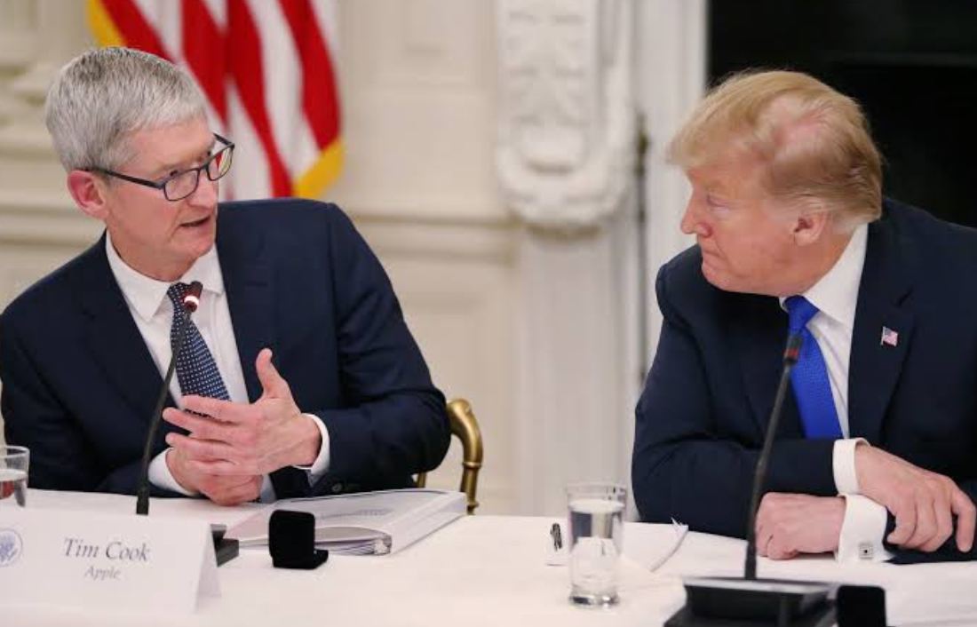 Trump Presses Apple to Adopt ‘Lake America’ Name on Maps Amid Growing Cross-Border Dispute | USAvora